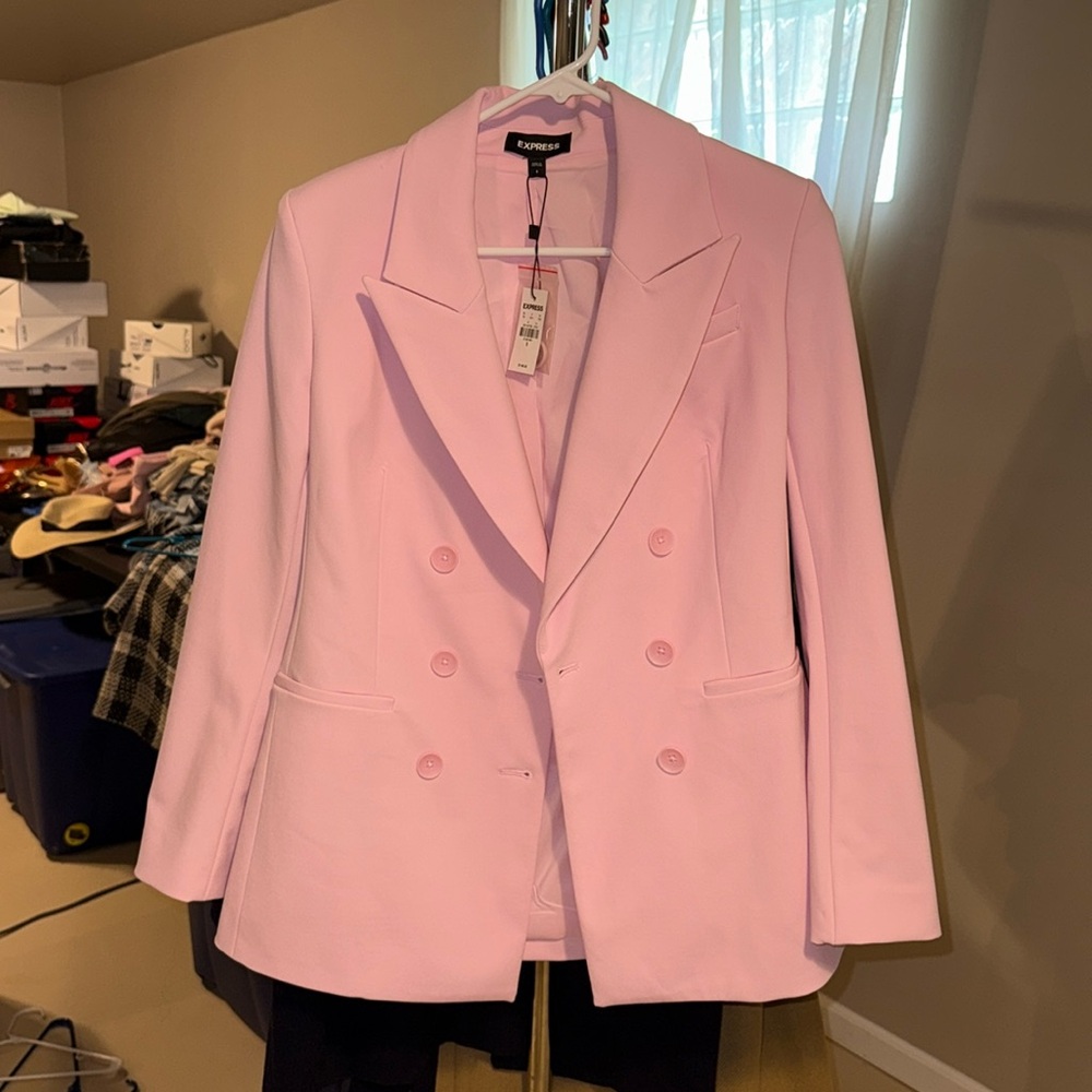 Express pink blazer with shoulder pads